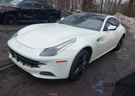 2016 Ferrari Ff z USA, uszkodzony, nr VIN ZFF73SKA0G0216109